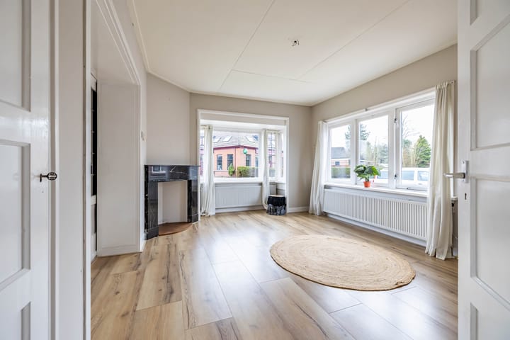 Foto 11 van Juffer Marthastraat 2