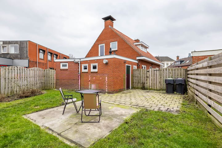 Foto 33 van Juffer Marthastraat 2