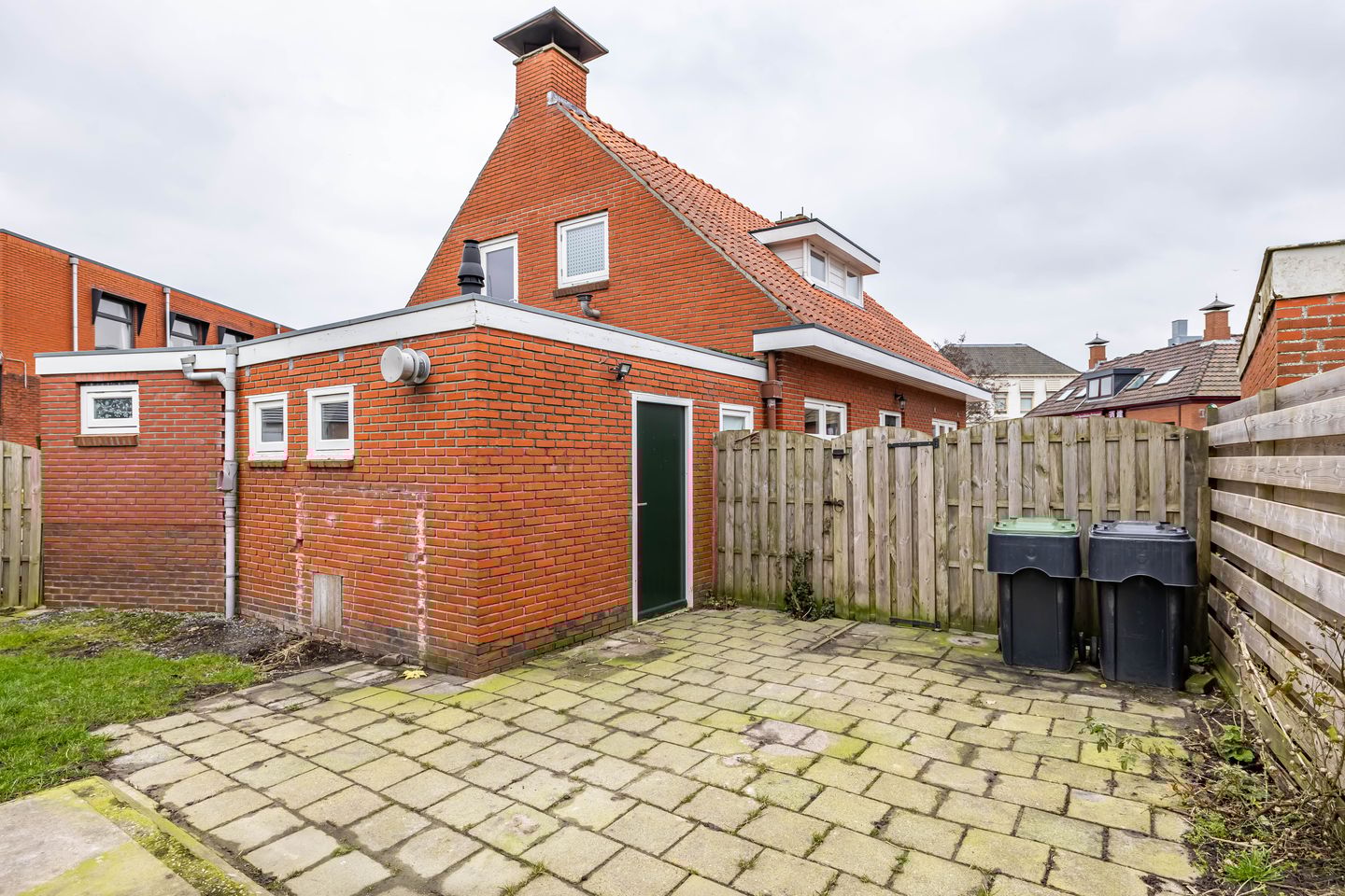 Photo 34 of Juffer Marthastraat 2