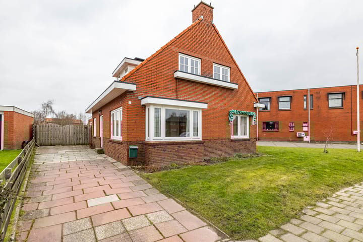 Foto 36 van Juffer Marthastraat 2