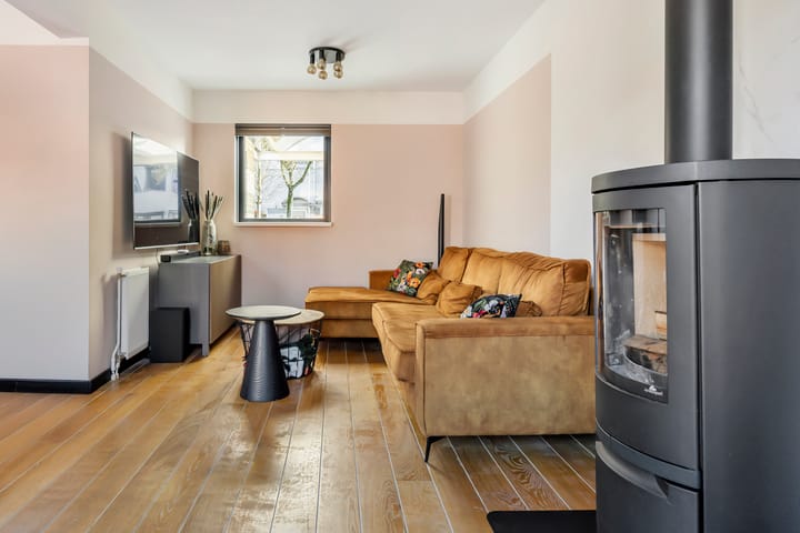 Foto 5 van Dr. J.M. den Uylstraat 19