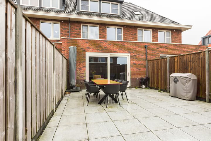 Foto 36 van Harry Banninklaan 40