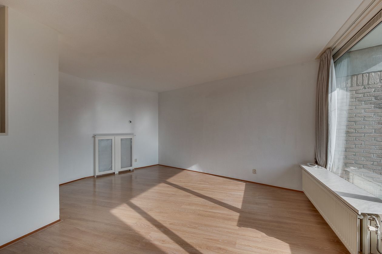 Foto 14 van Flora 49