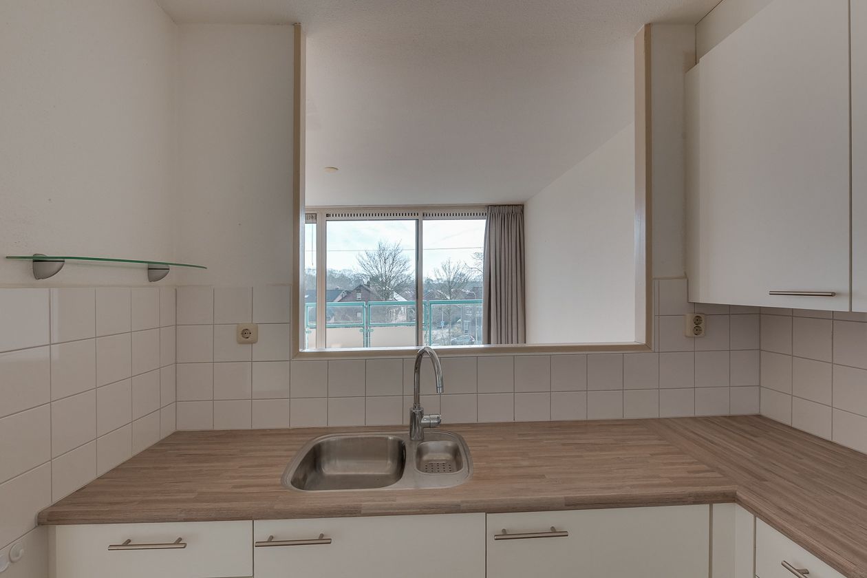 Foto 18 van Flora 49