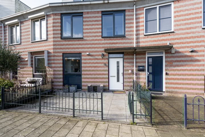 Foto 27 van Gerard ter Borchhage 118