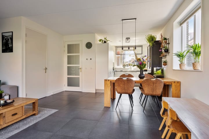 Foto 6 van Zwedenstraat 3