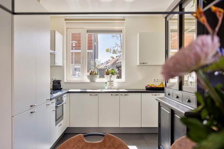 Foto 8 van Zwedenstraat 3