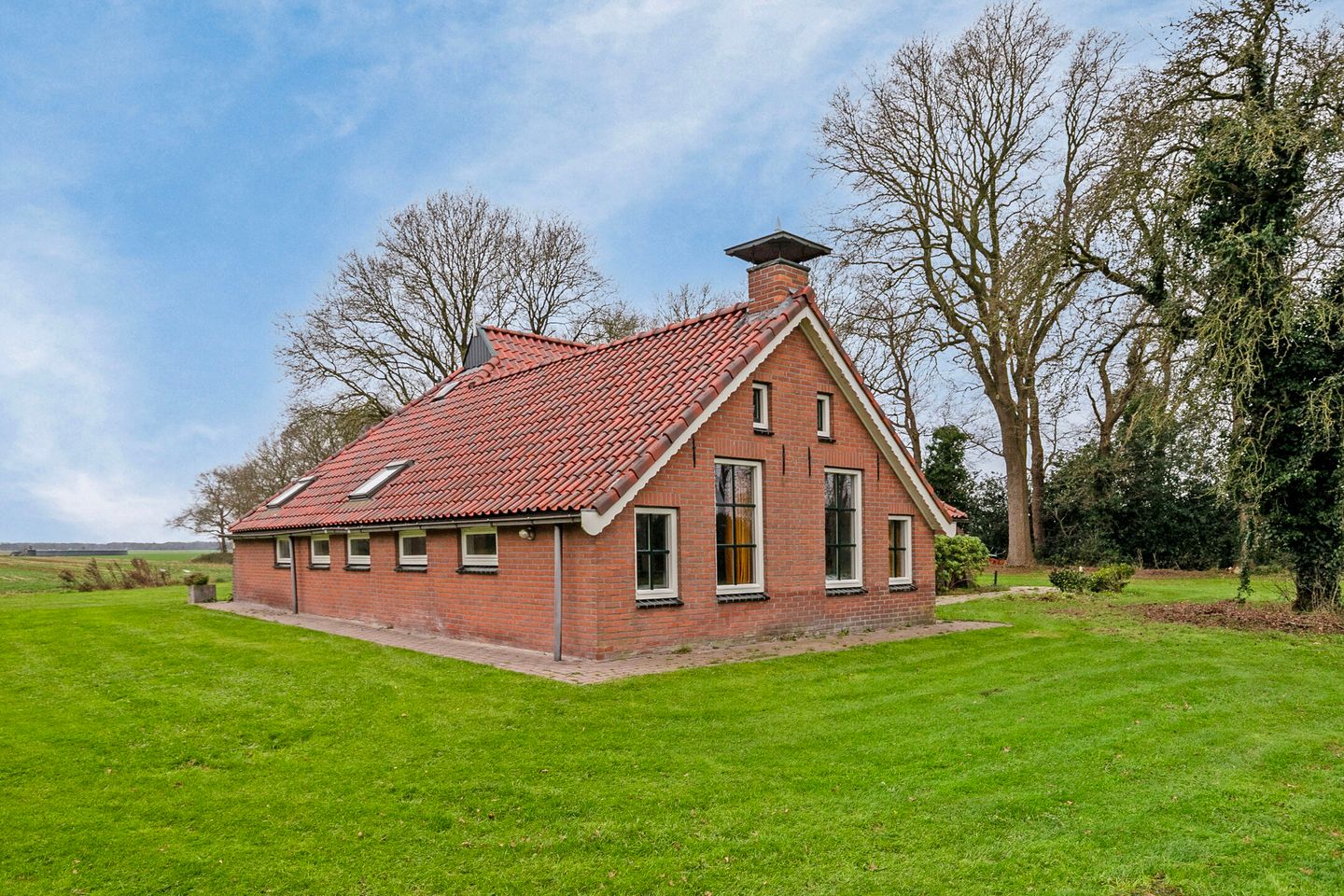 Foto 10 van Veenpettenweg 2