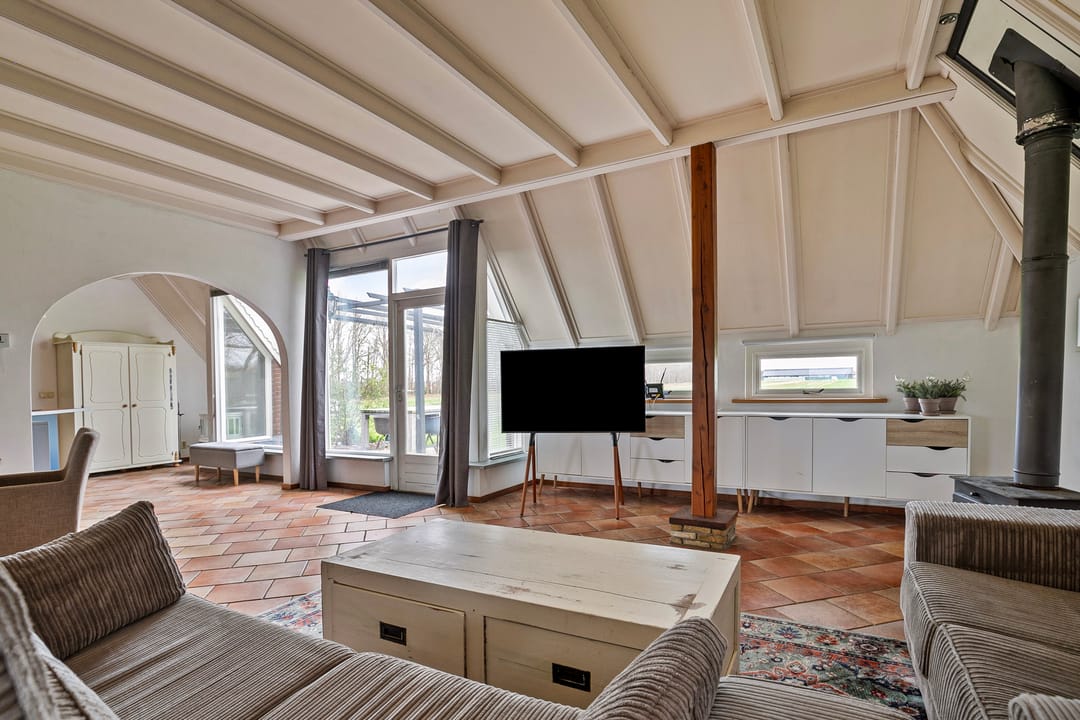 Foto 17 van Veenpettenweg 2