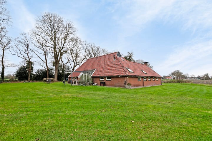 Foto 36 van Veenpettenweg 2