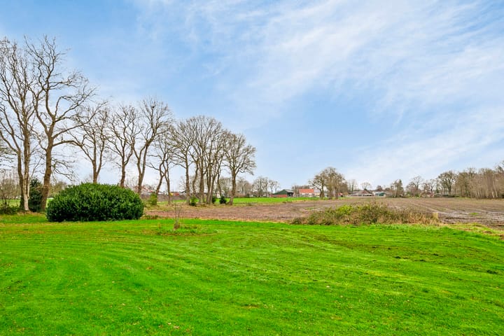 Foto 38 van Veenpettenweg 2