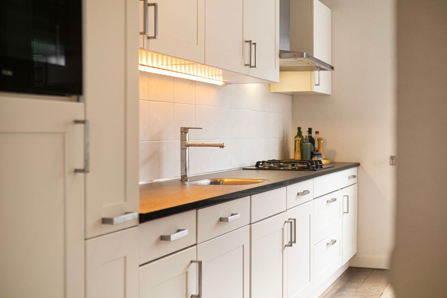 Photo 14 of Jan Lievensstraat 36