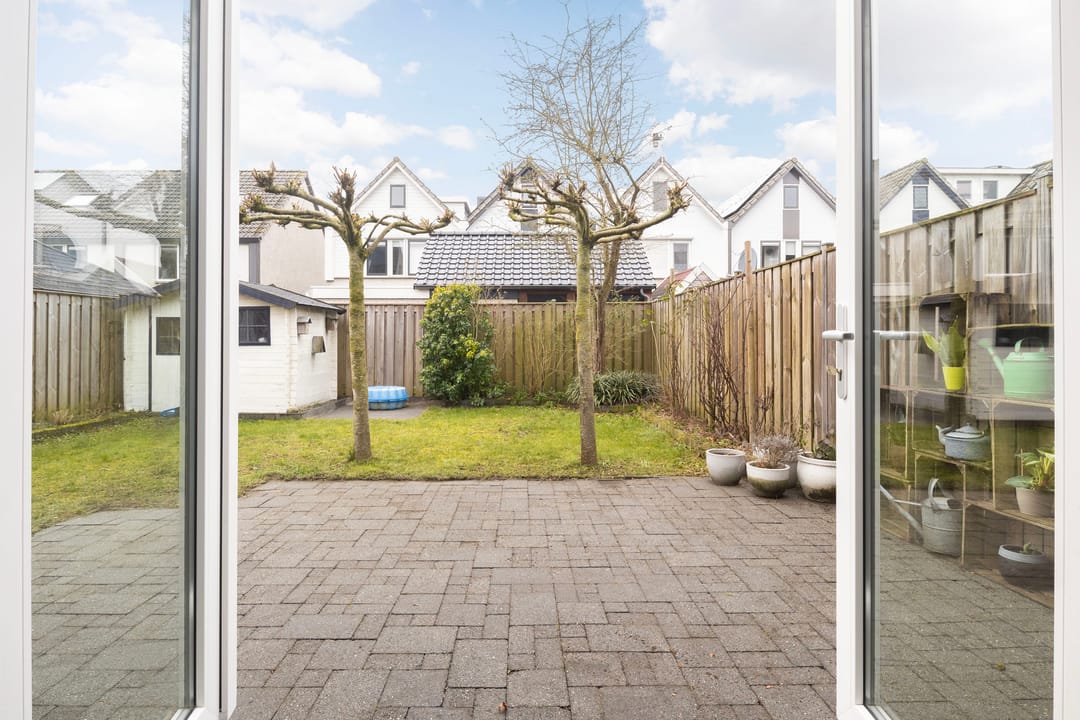 Photo 37 of Jan Lievensstraat 36