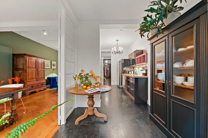 Foto 22 van Oostduinlaan 143