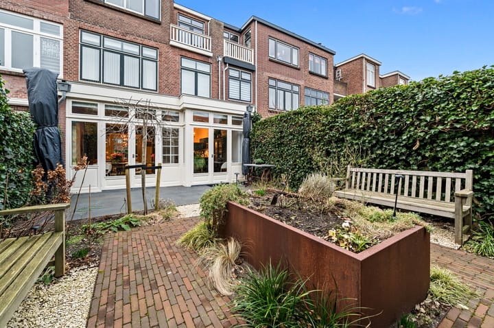 Foto 26 van Oostduinlaan 143