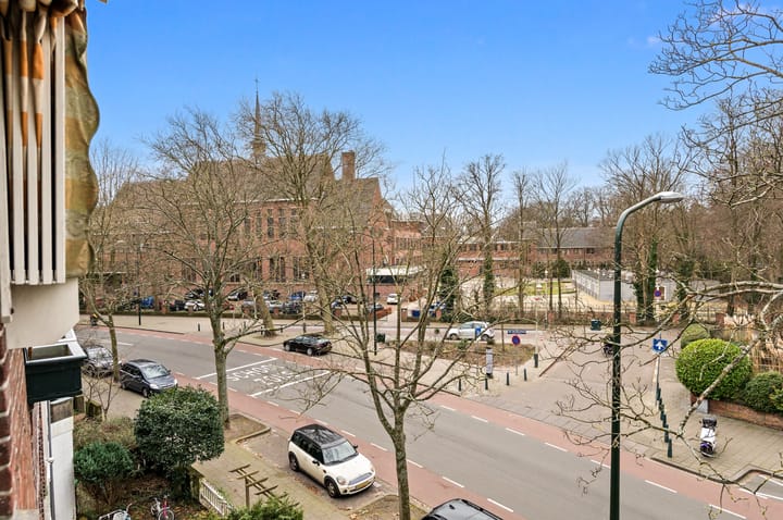 Foto 49 van Oostduinlaan 143