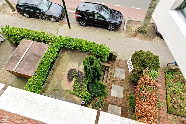 Foto 50 van Oostduinlaan 143