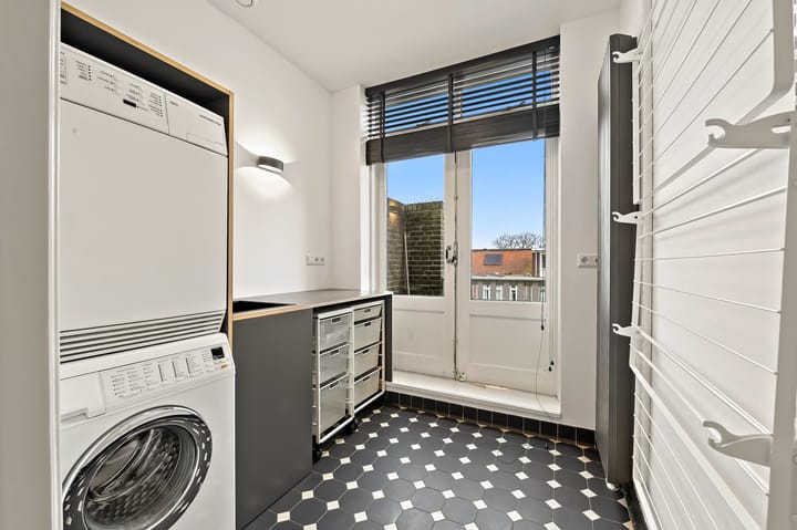 Foto 60 van Oostduinlaan 143