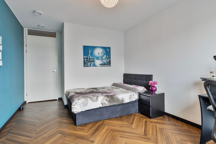 Foto 28 van Mangoweg 135