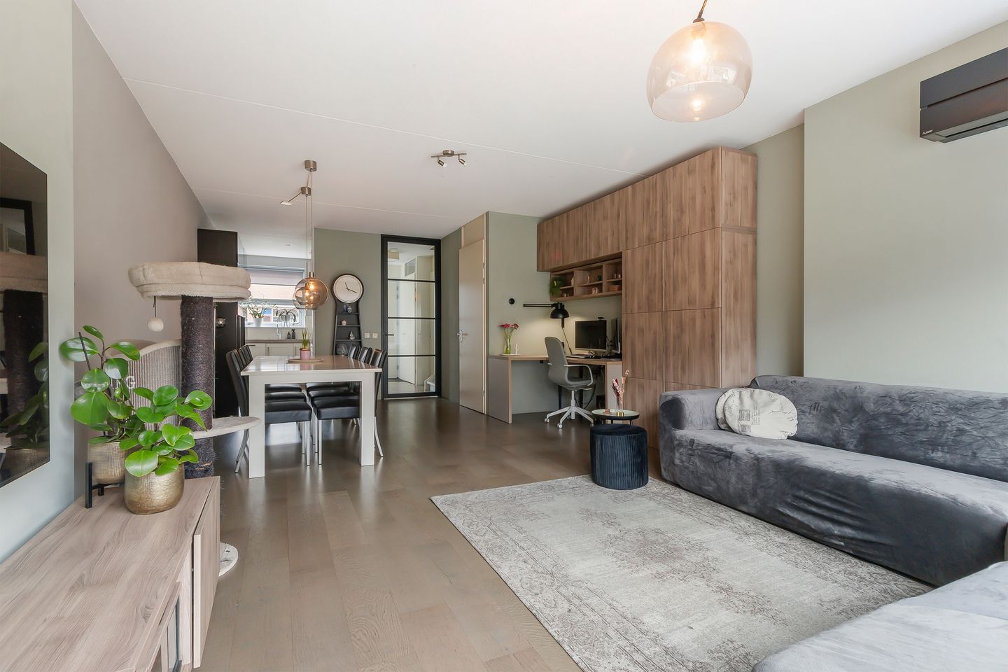 Foto 10 van Baandersstraat 48