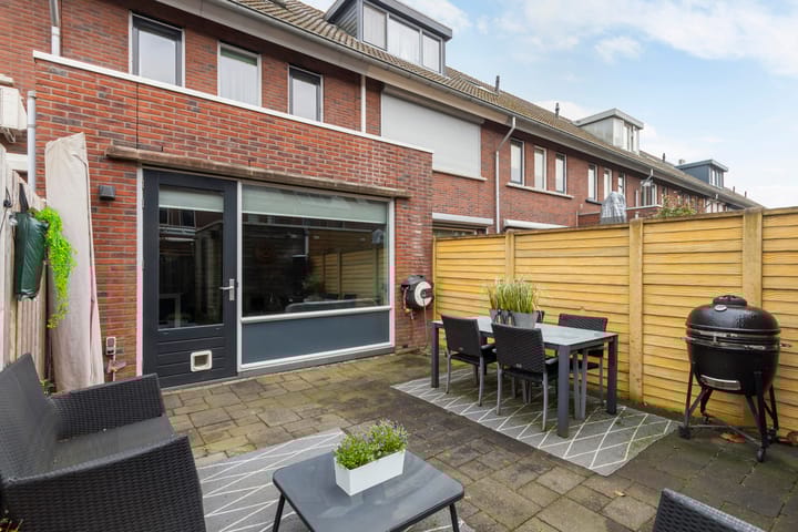 Foto 32 van Baandersstraat 48