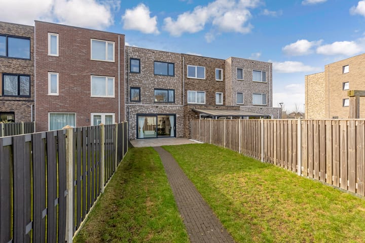 Foto 44 van Saturnussingel 206