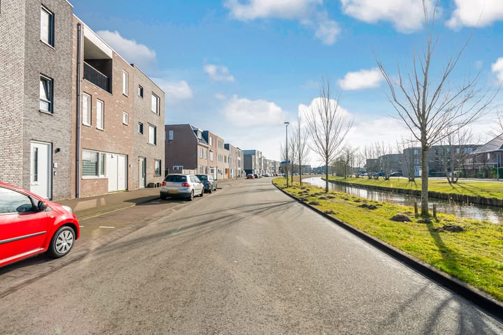 Foto 45 van Saturnussingel 206