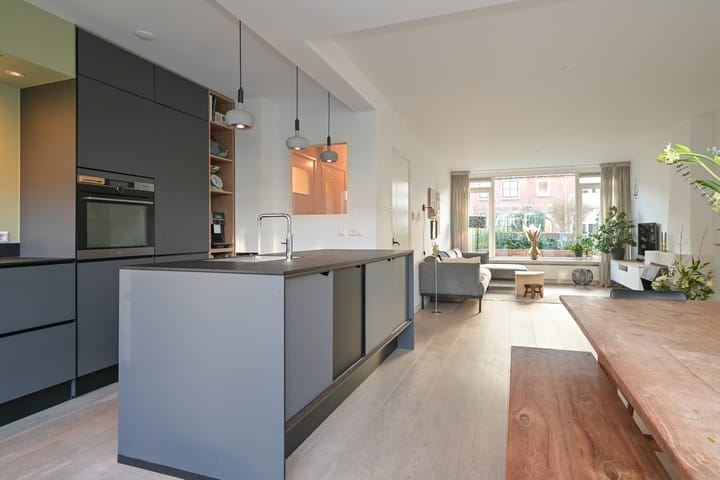 Foto 2 van Hugo de Grootstraat 20