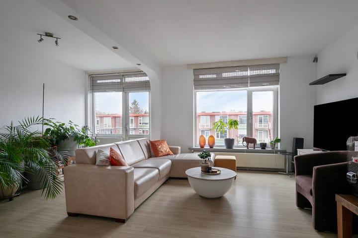 Foto 2 van Nobellaan 28