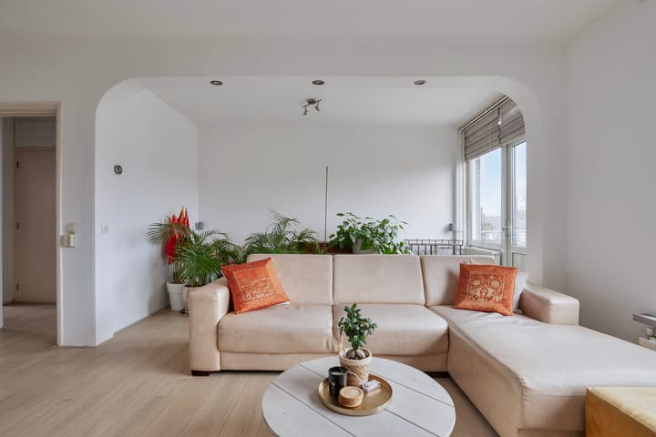 Foto 9 van Nobellaan 28