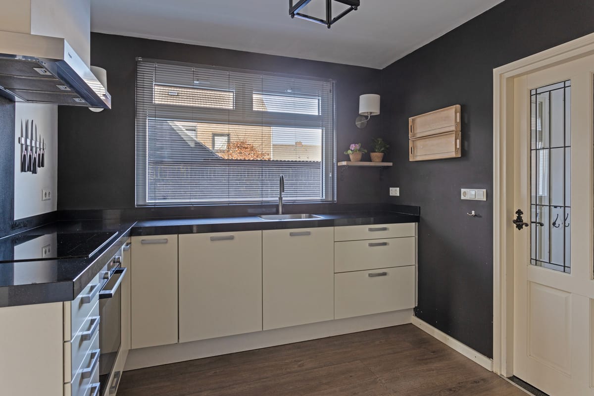 Foto 4 van Kapelaan L. de Nijsstraat 11