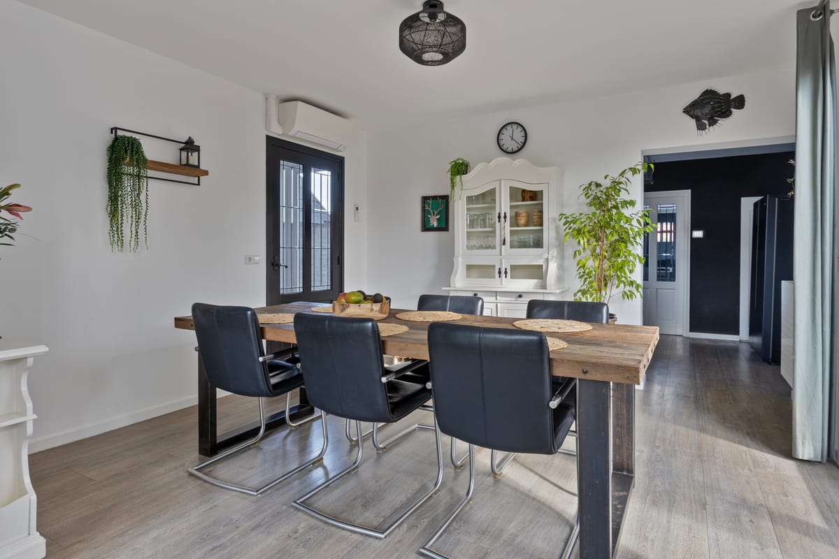 Foto 9 van Kapelaan L. de Nijsstraat 11