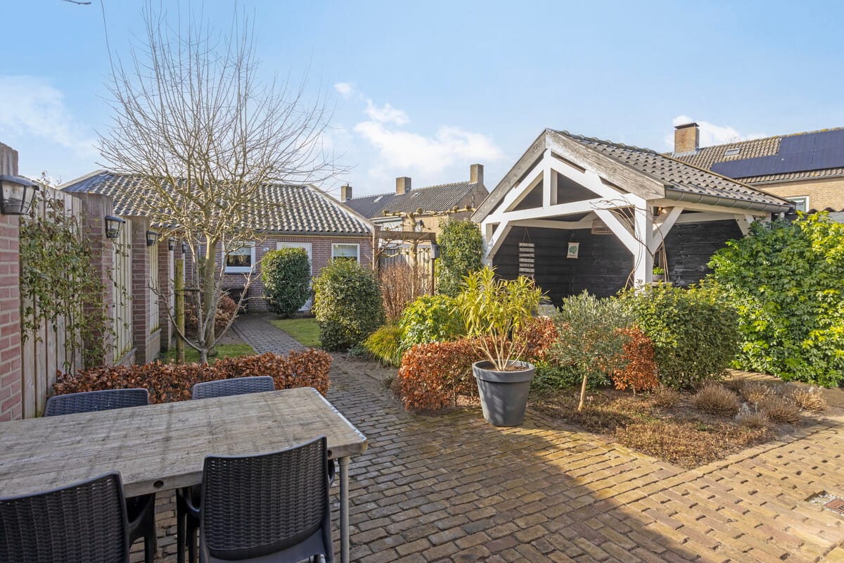 Foto 21 van Kapelaan L. de Nijsstraat 11