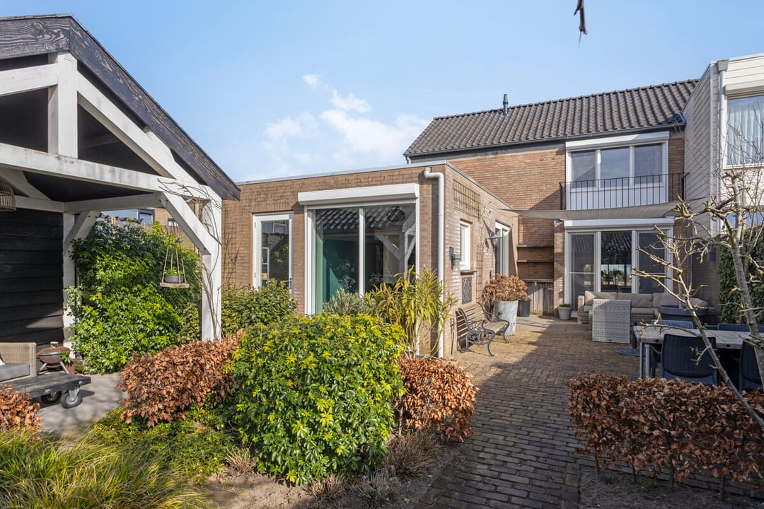 Foto 22 van Kapelaan L. de Nijsstraat 11