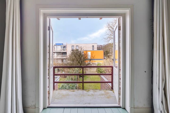 Foto 15 van Bachstraat 25