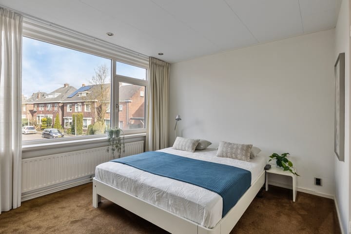 Foto 25 van Madioenstraat 35