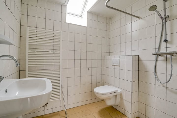 Photo 33 of Venusstraat 19