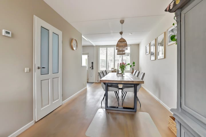 Foto 12 van Kapellerie 13