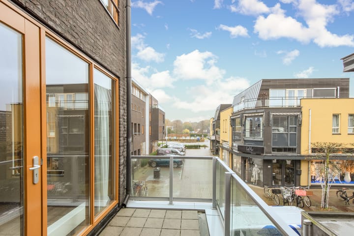 Foto 21 van Stationsplein 21