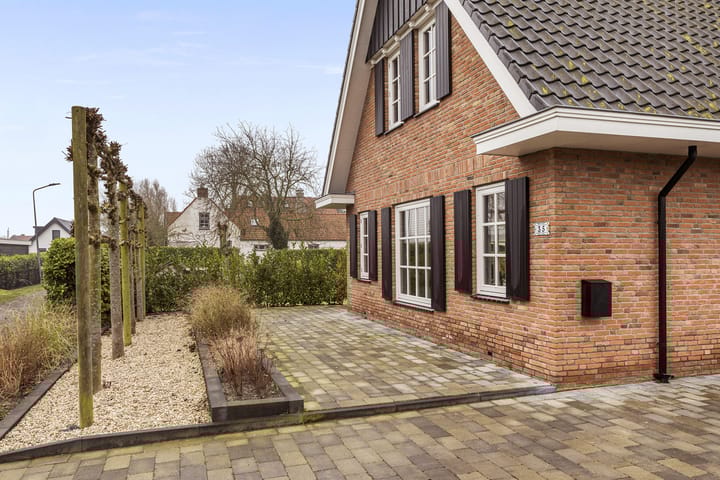 Photo 2 of Duinkerkerweg 35