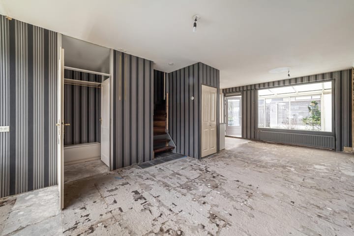 Photo 6 of Zwanenveld 4415