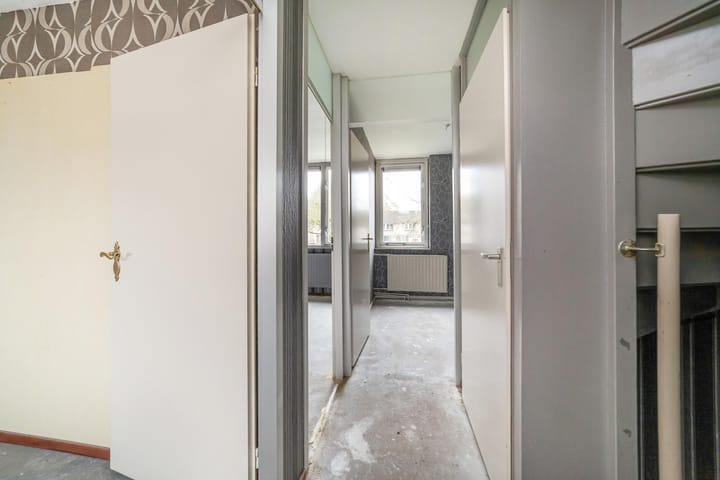 Photo 19 of Zwanenveld 4415