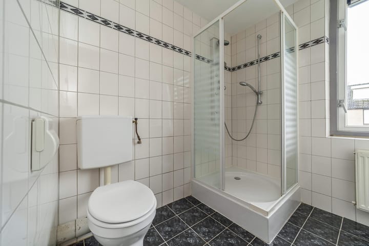 Photo 21 of Zwanenveld 4415