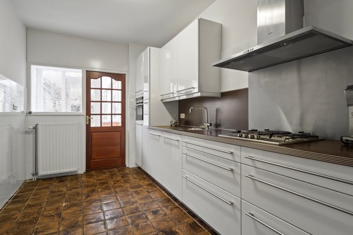 Photo 11 of Ceramstraat 86