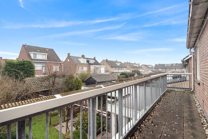 Photo 16 of Ceramstraat 86