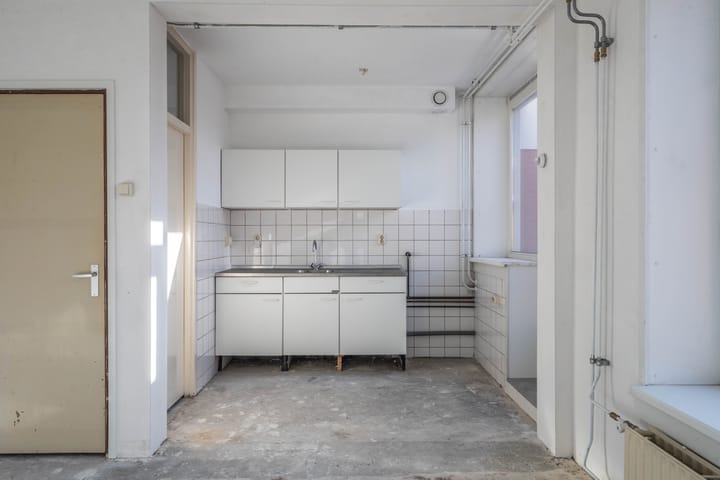 Foto 6 van Van Karnebeekstraat 59