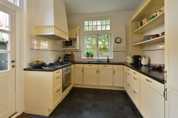 Foto 8 van Spoorlaan 30