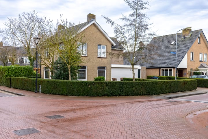 Foto 41 van Stationsstraat 6