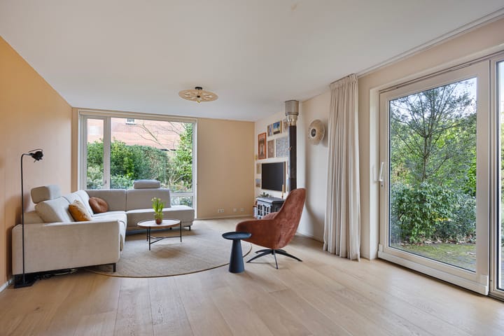 Foto 8 van Elzenslag 12