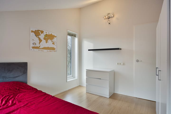 Foto 25 van Elzenslag 12